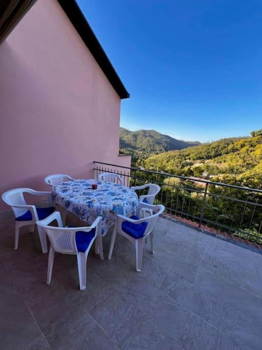 - Italo & Dada Holiday home Soviore